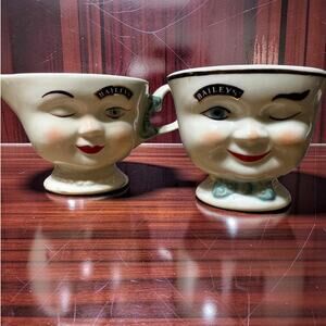 Vintage 1996 Limited Edition Baileys Irish Cream Winking Face Sugar/Creamer Set